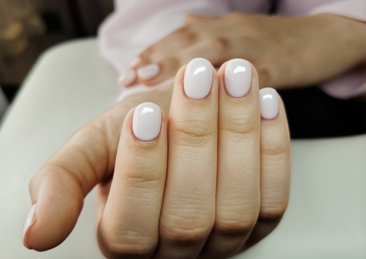 Gel manicure