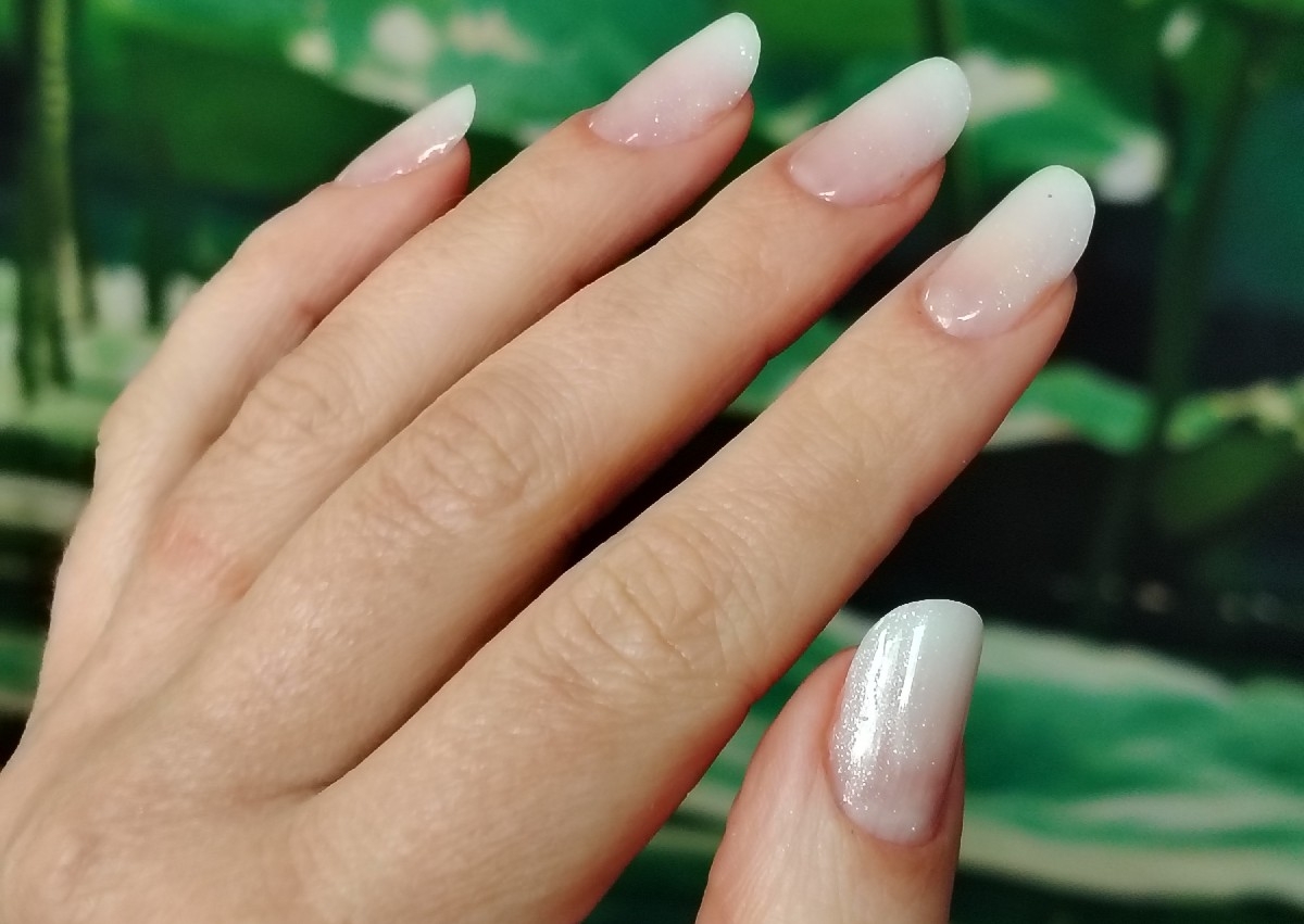 Dual form Gel Nails