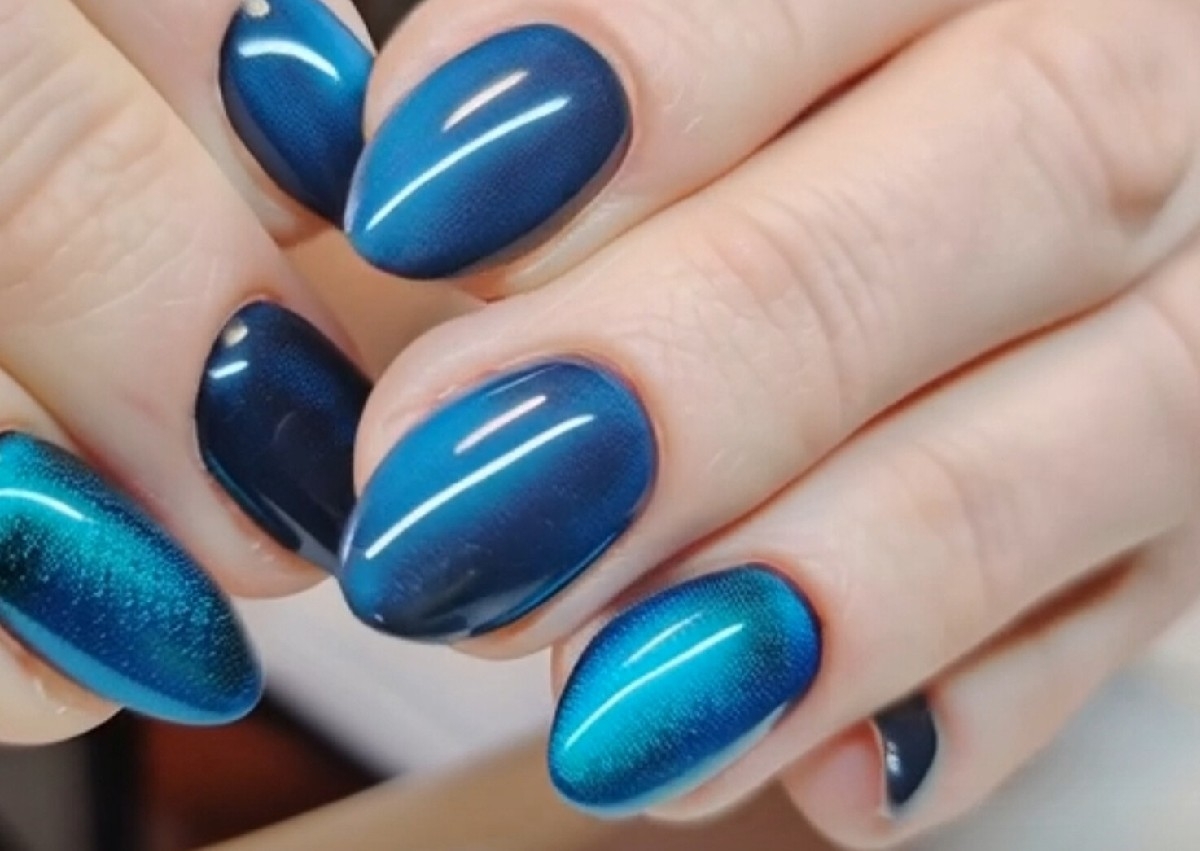 Builder gel manicure