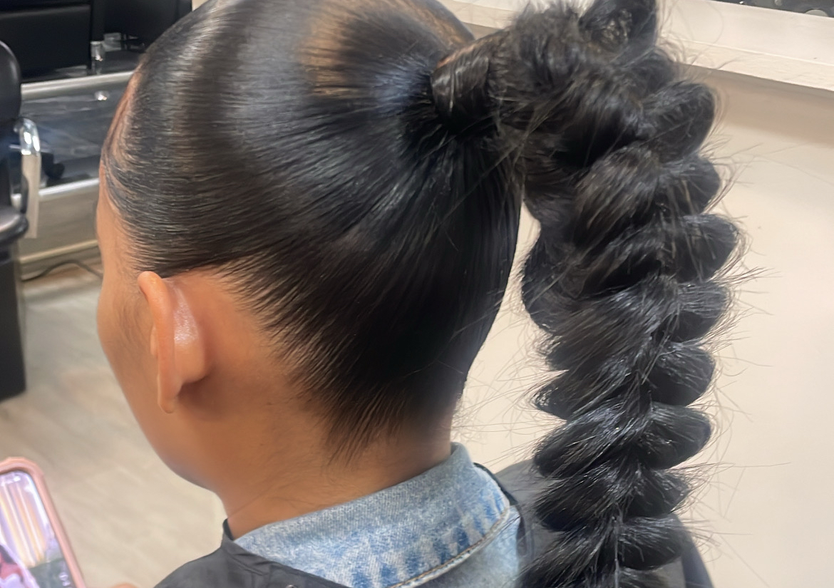 Ponytail W/Hair Butterfly/Fishtail