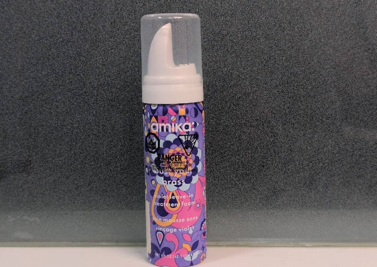 Amika: violet mousse