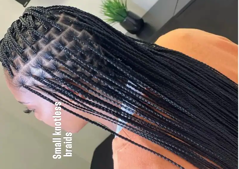 Small bra length knotless