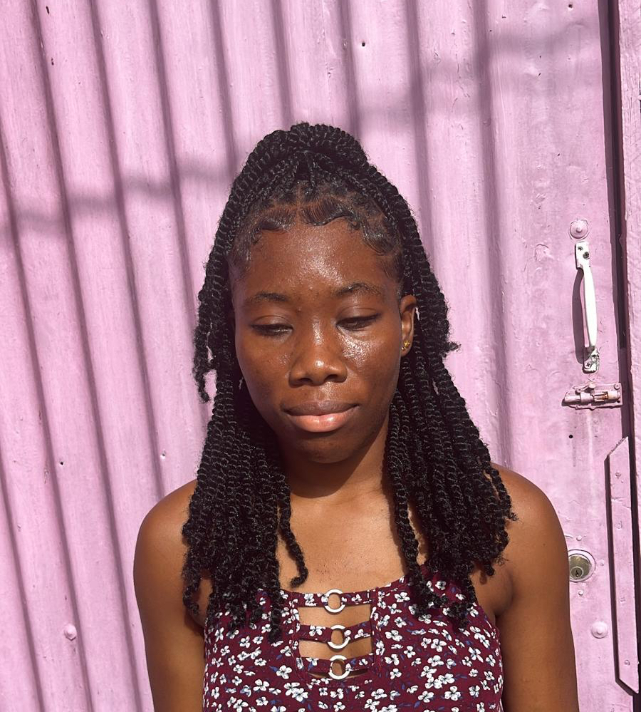 Smedium Natural Twists Shoulder Length