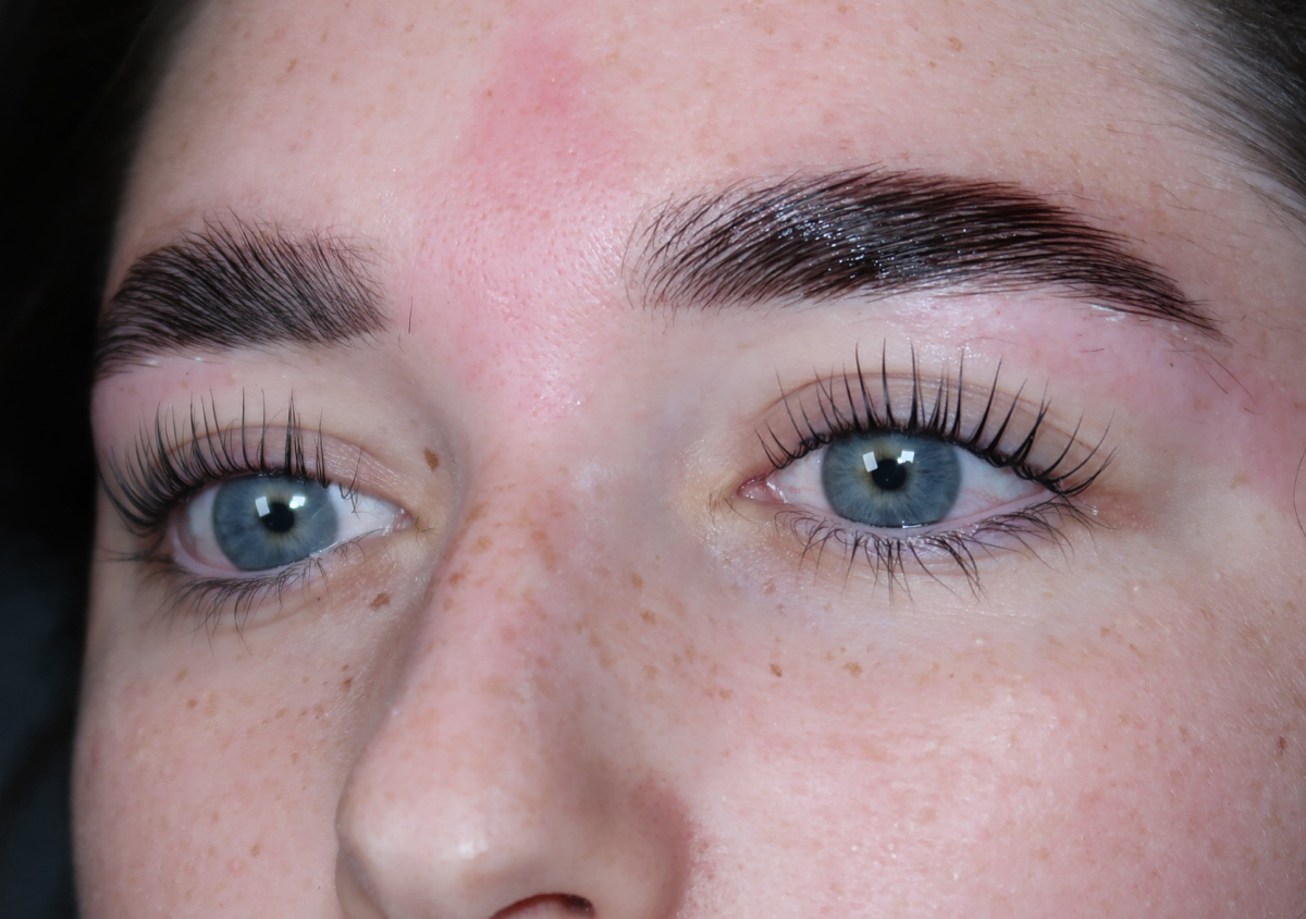 Korean Lash Lift  (3/3)