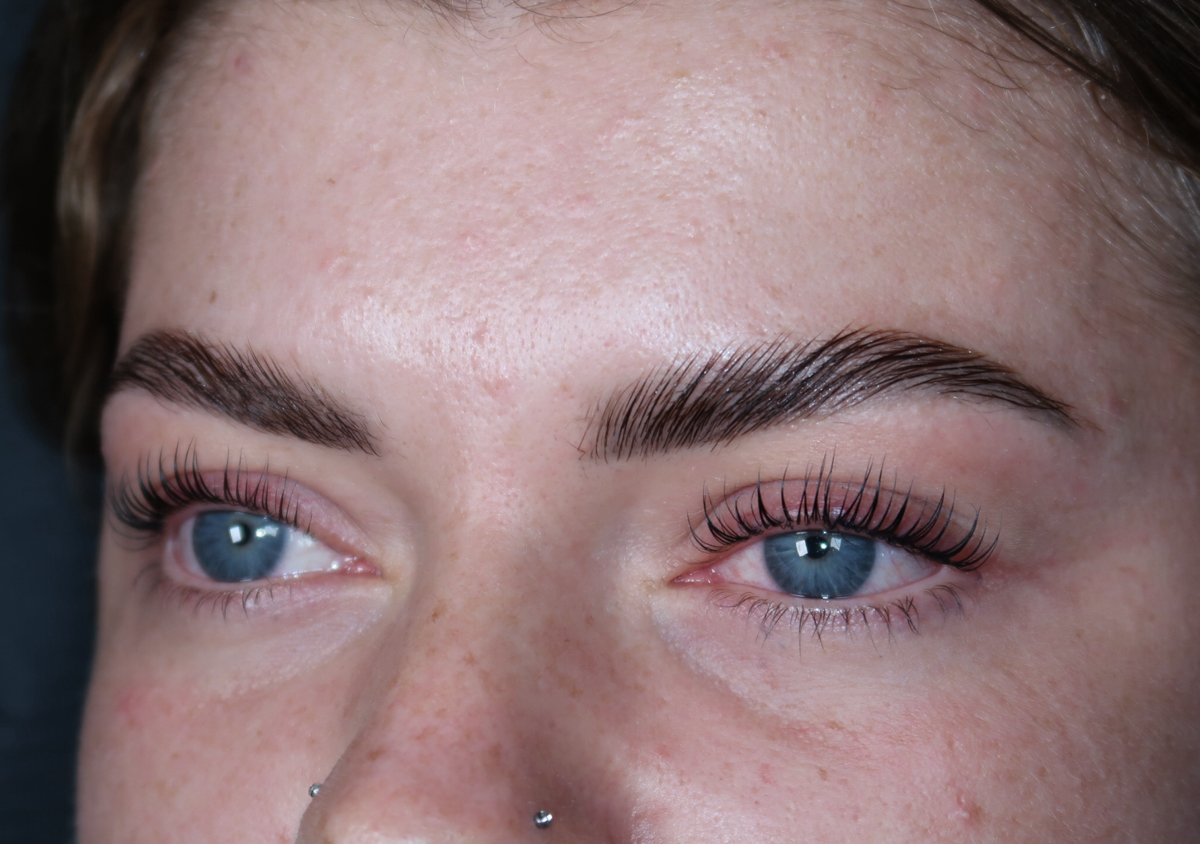 Eyebrow Lamination  (2/3)