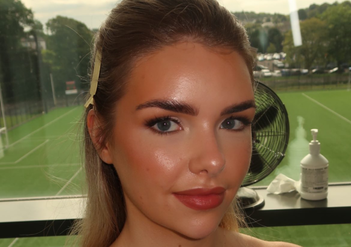 Makeup Application with Lashes  (1/3)