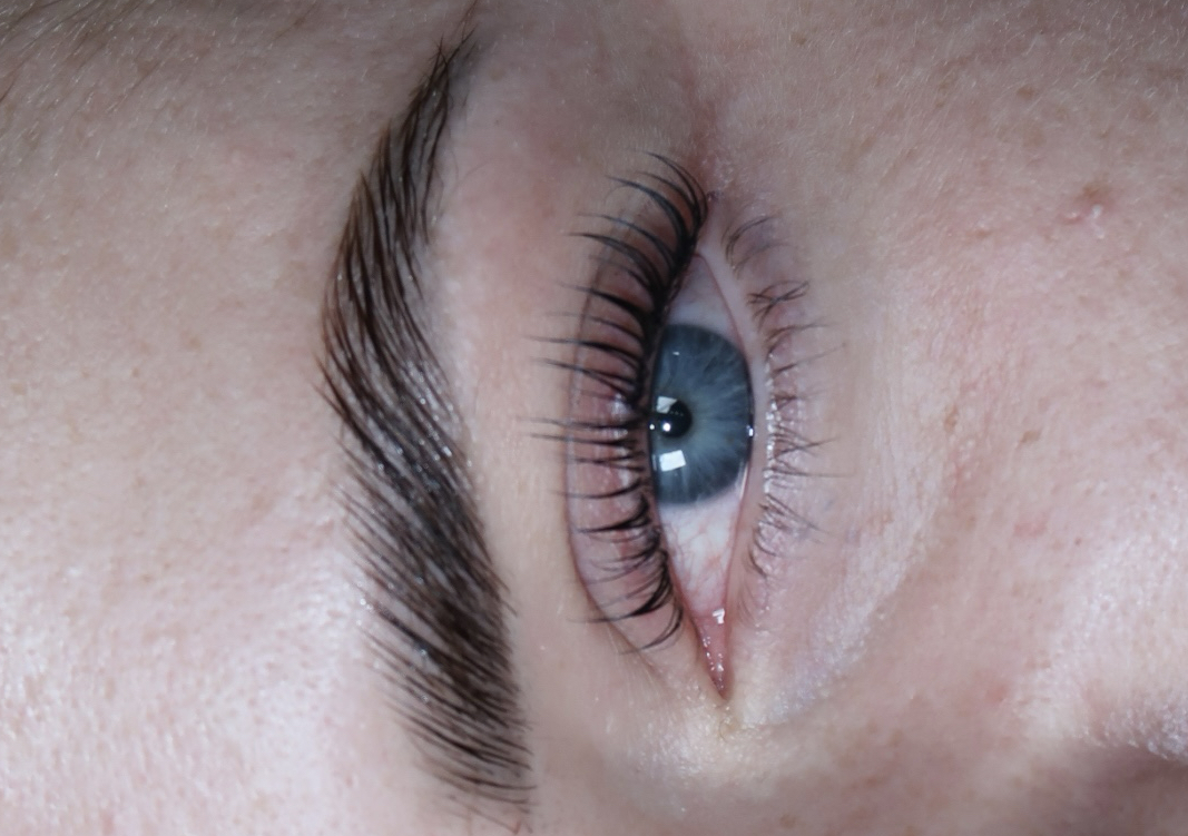 Korean Lash Lift  (2/3)