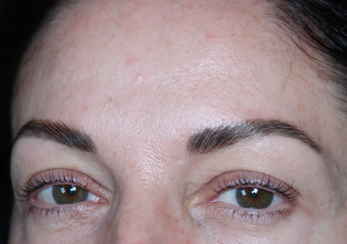 Eyebrow Lamination  (1/3)