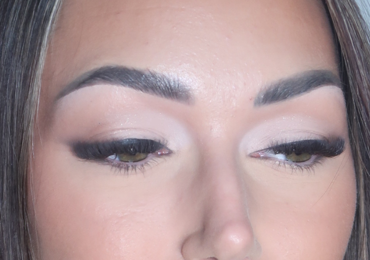 “Just Eyes” Makeup Application   (2/2)