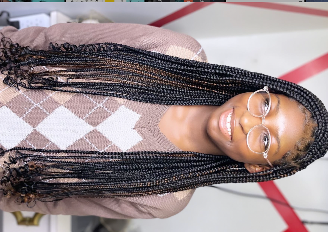 Medium Knotless Braid Waist Length 