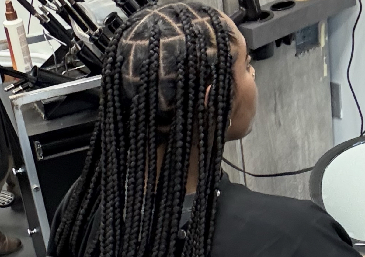 Jumbo Knotless braids