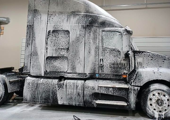 Semi Truch Wash