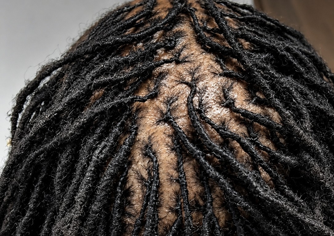 Interlock: Mini Locs 