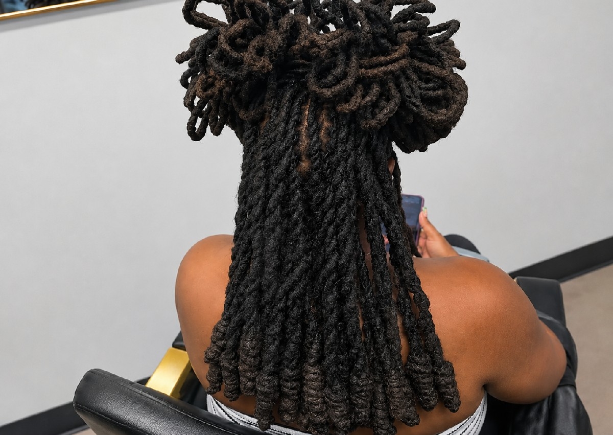 Loc Style: ( Custom)