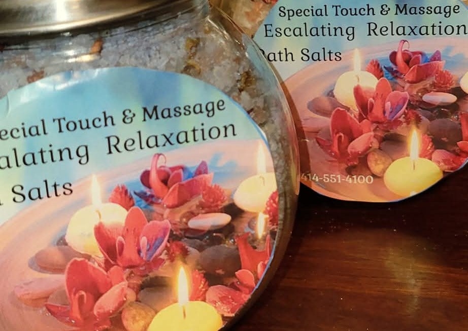 Aromatherapy dried herbs flower's  with the essentials oils bath salts crystals 