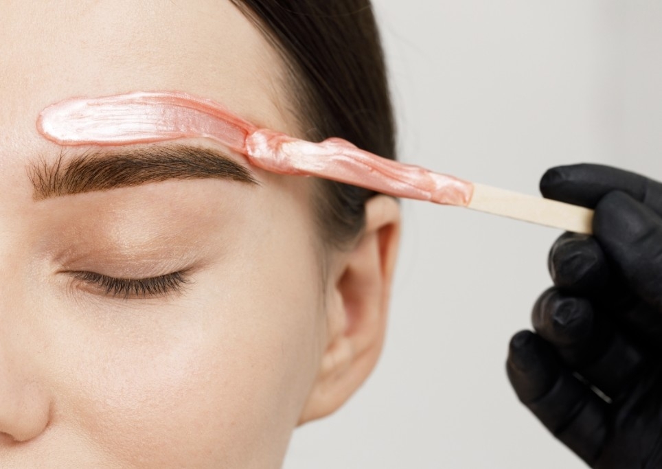Eyebrow Wax & Shape