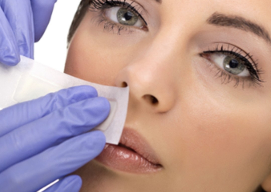Upper Lip Wax