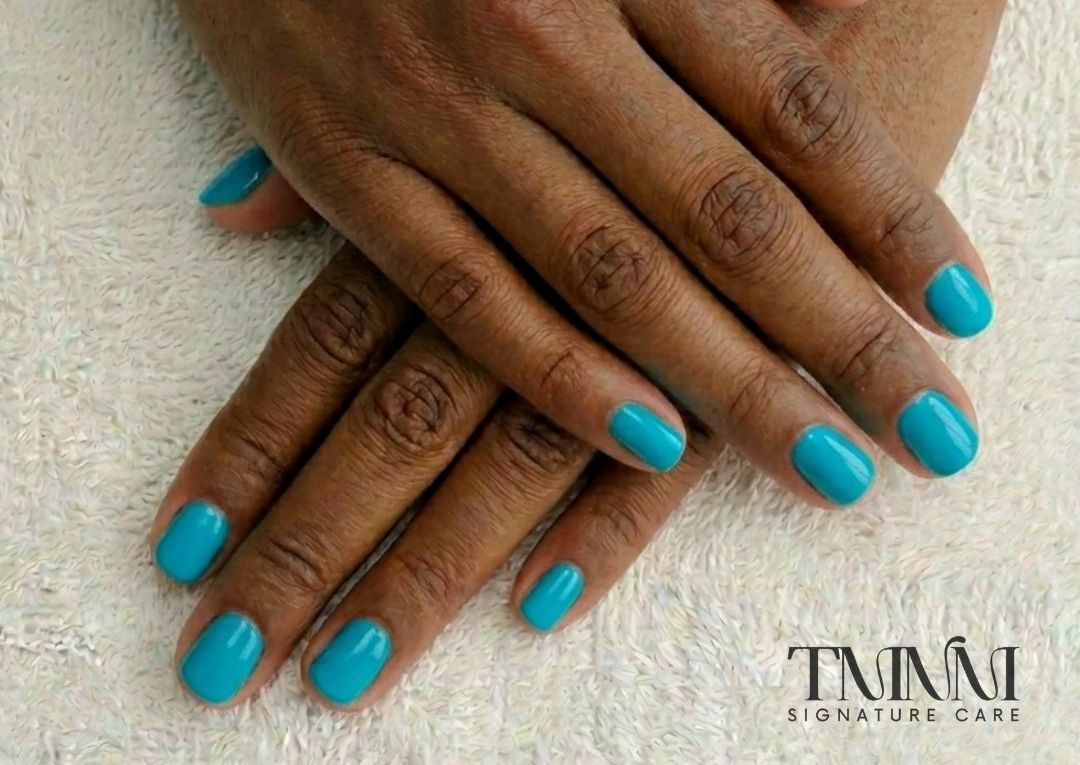 Coastal Breeze Manicure
