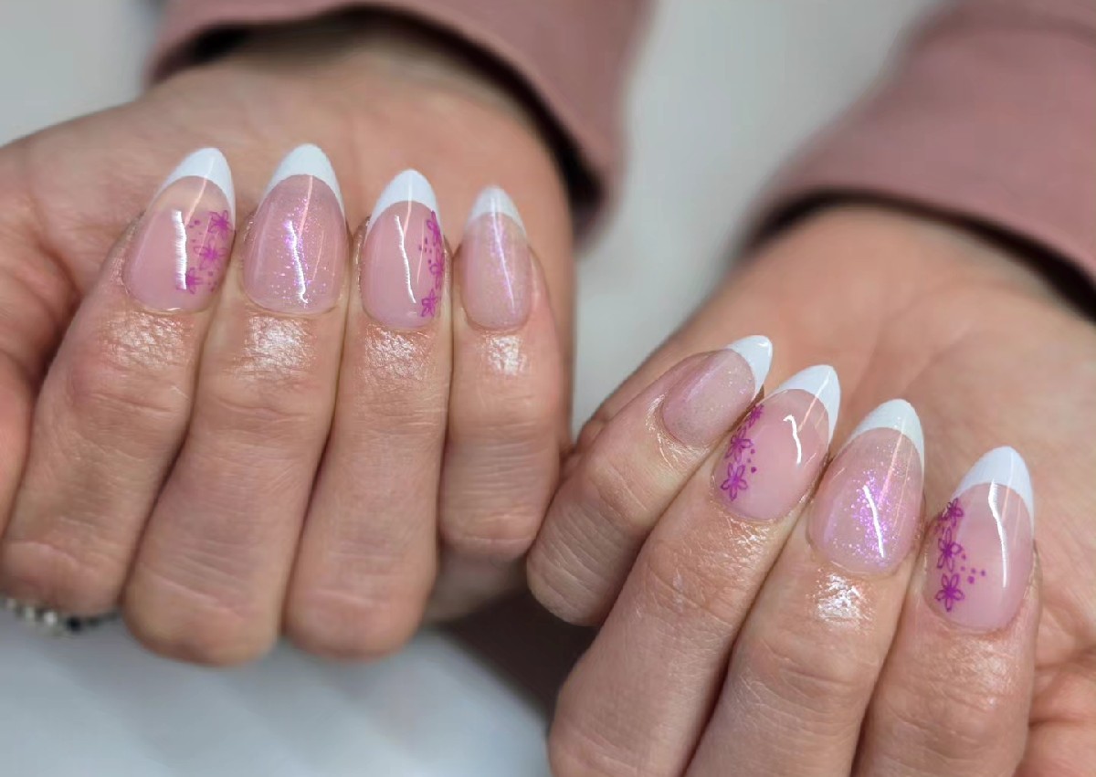 Gel extensions ( french) (5/5)