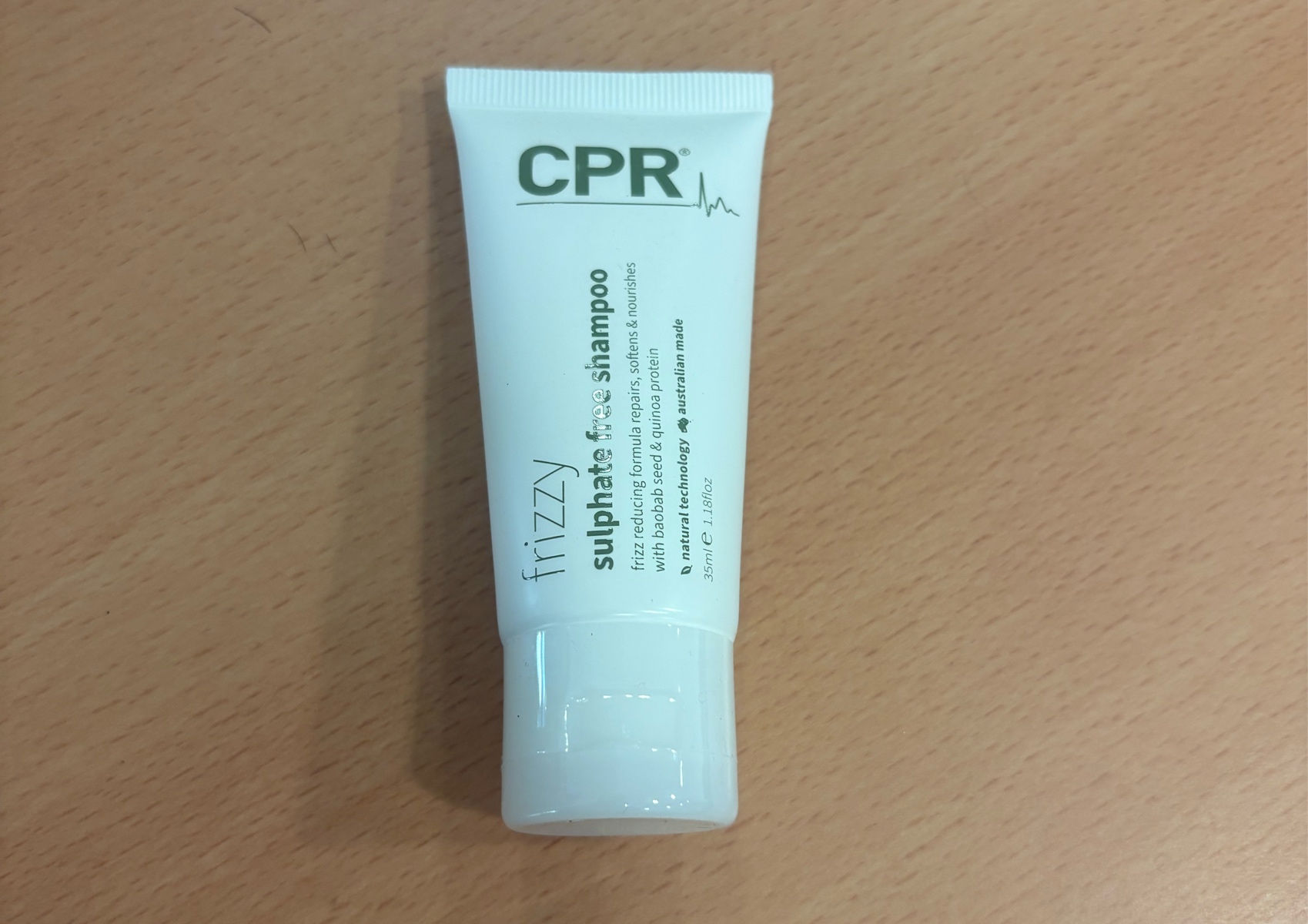 Frizz Cpr 1.   Shampoo sulphate free  35 mls