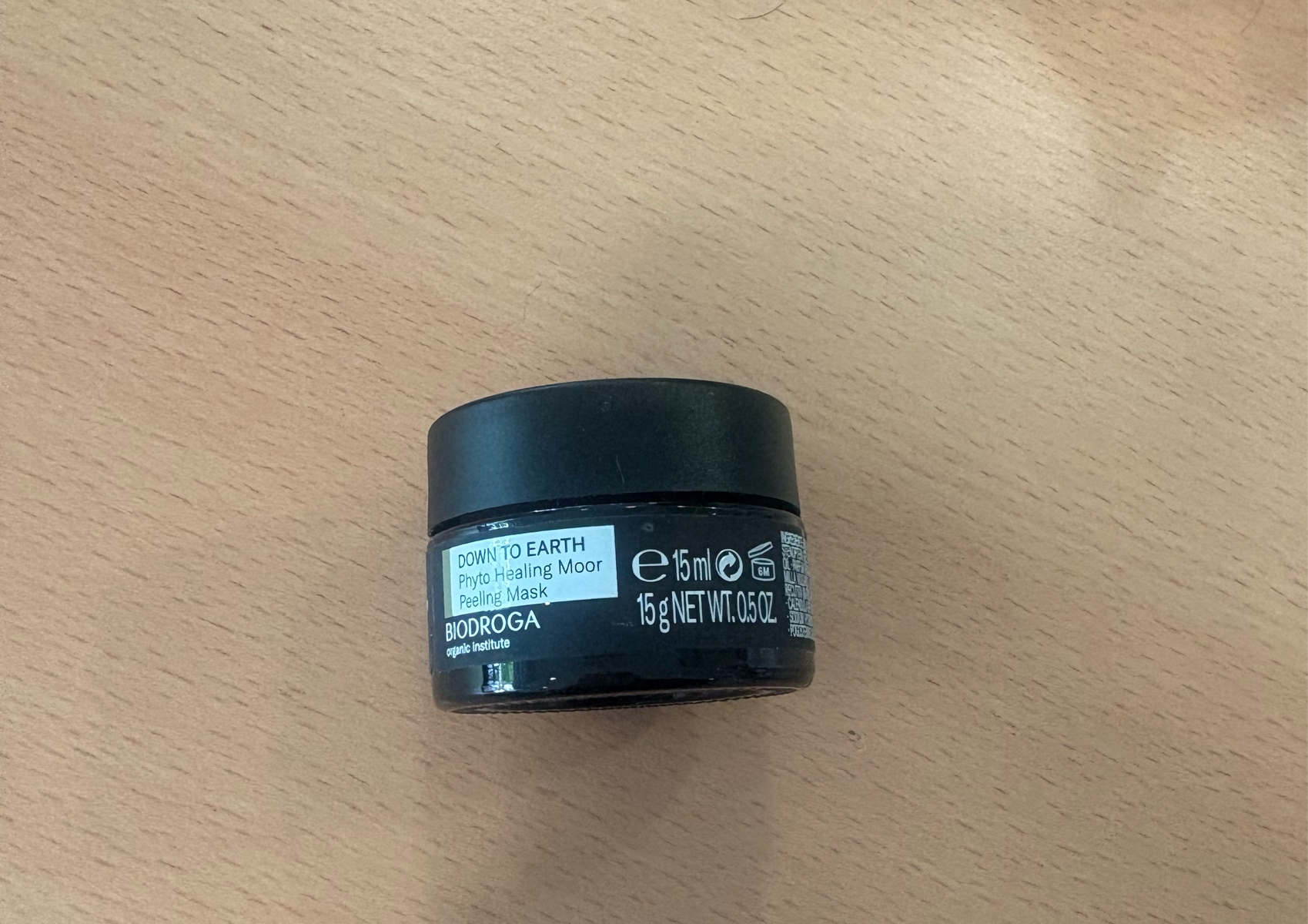 Organic Down to Earth Moore Peeling Masque 15 gr RR $24.00