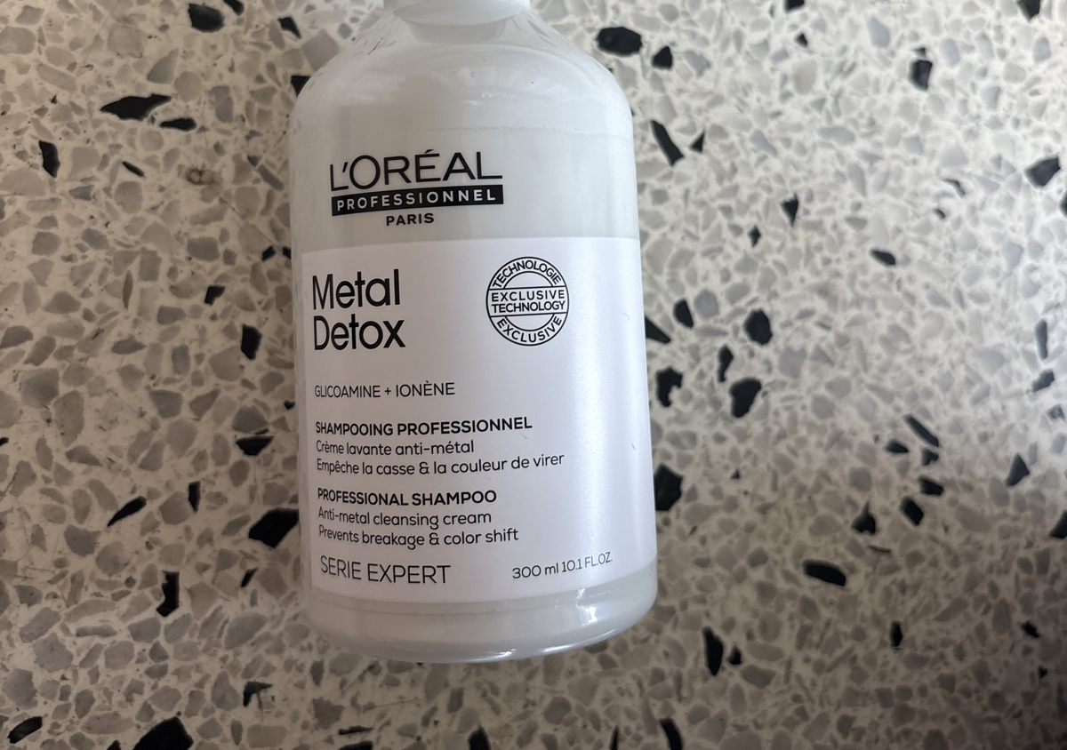 Metal Detox Shampoo  300 mls RR $61.60