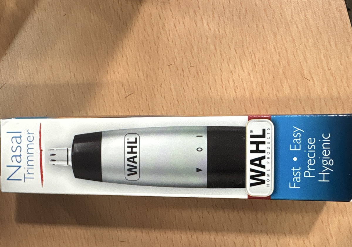 Nose trimmer