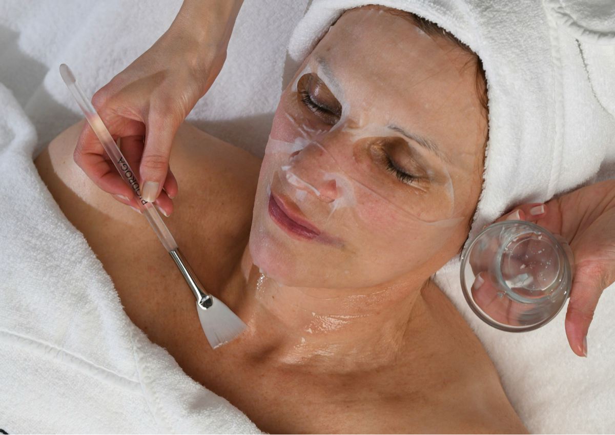 Golden Caviar Facial  