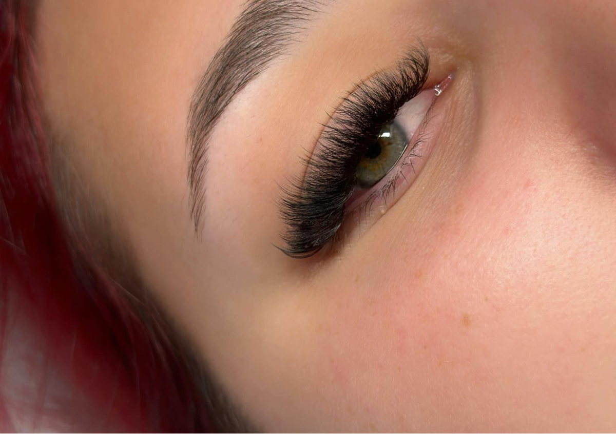 Russian Volume Lashes