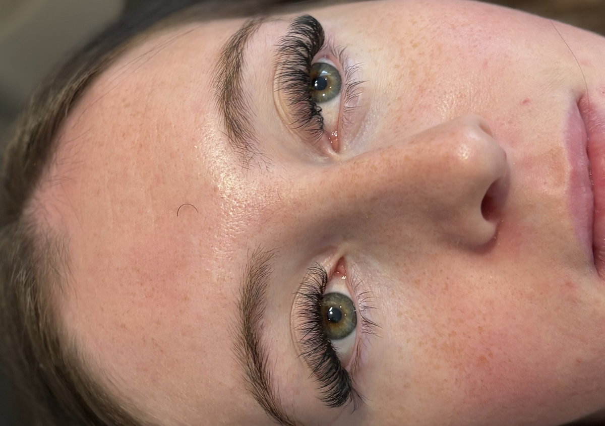 Hybrid lash extensions full set 
