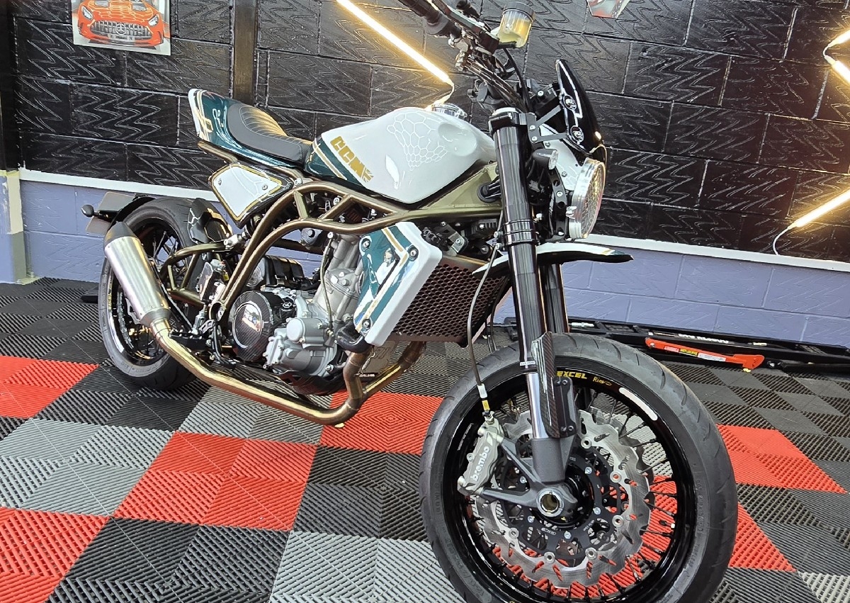 Motorbike clean