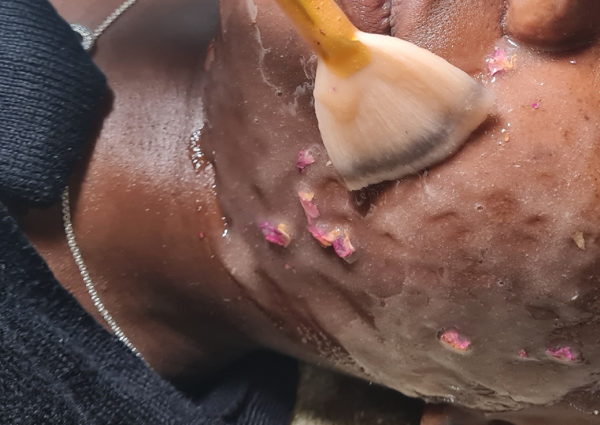 Express Signature Facial