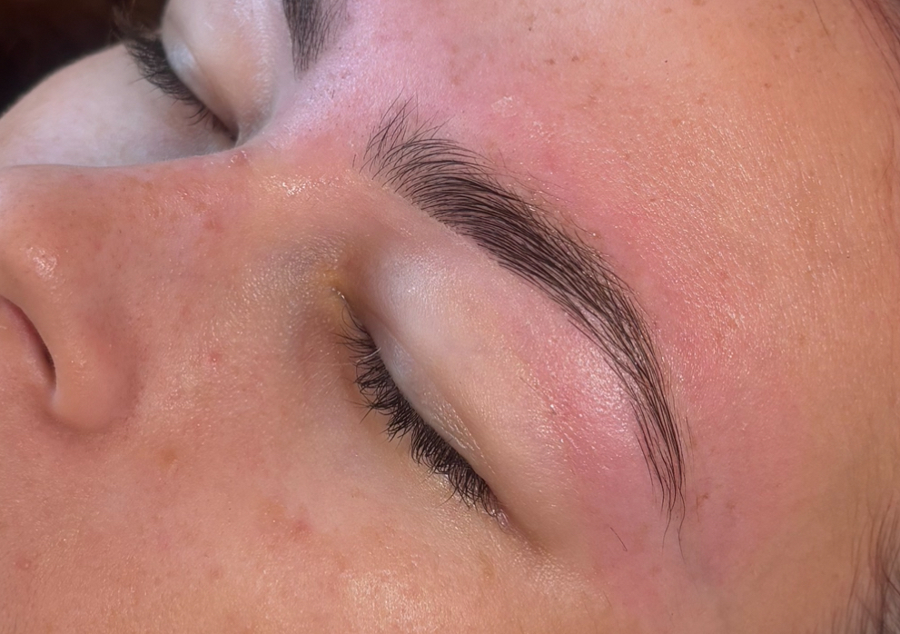 brow wax and tint