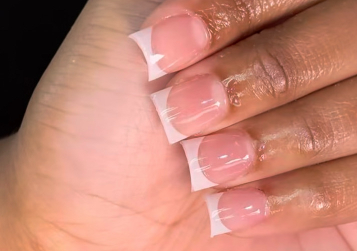 PREMADE WHITE FRENCHIES