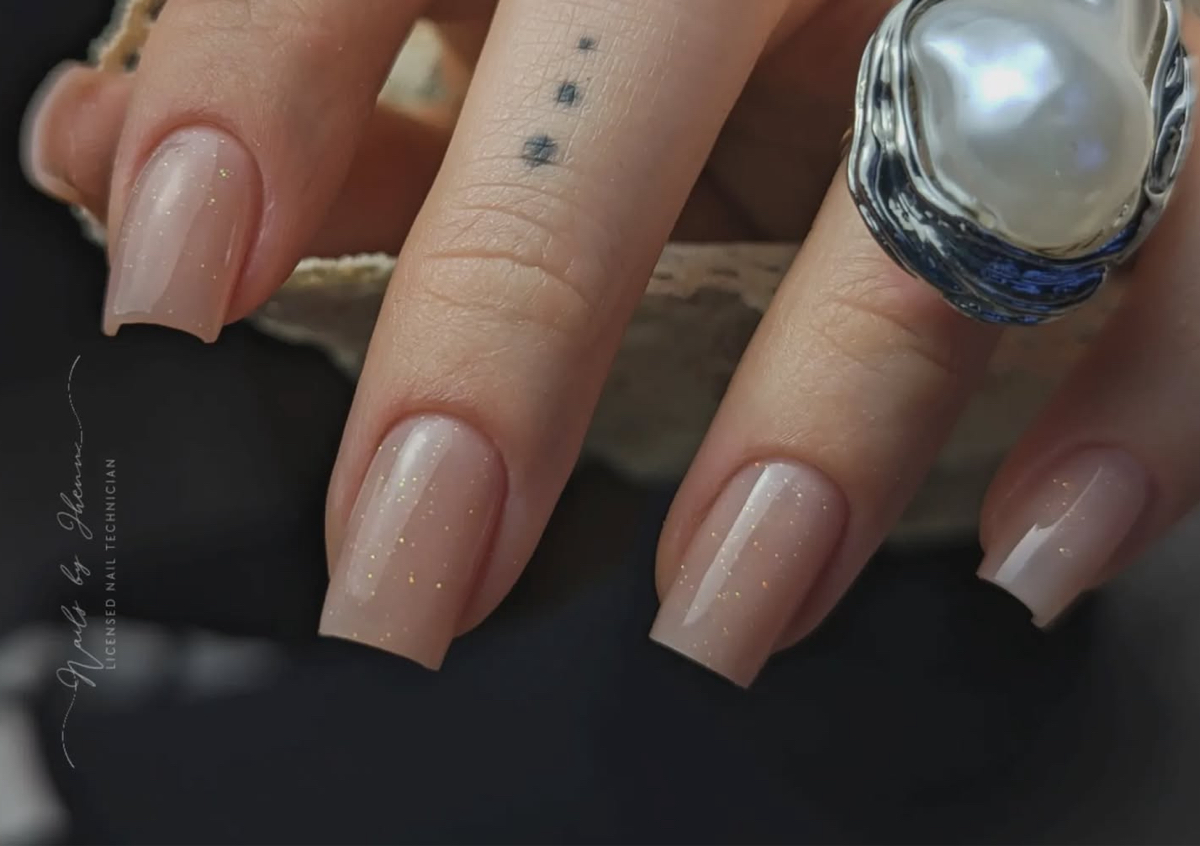 𝐒𝐡𝐨𝐫𝐭  (𝐍𝐚𝐭𝐮𝐫𝐚𝐥 𝐁𝐚𝐬𝐞 , 𝐅𝐫𝐞𝐧𝐜𝐡 𝐨𝐫 𝐒𝐨𝐥𝐢𝐝 𝐂𝐨𝐥𝐨𝐫) 