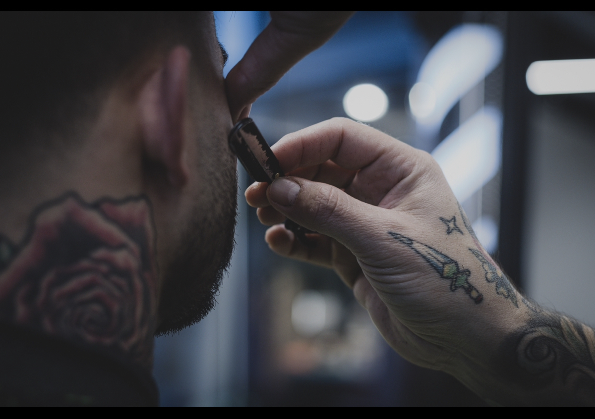 Haircut & Beard trim / Κουρεμα & Τριμαρισμα