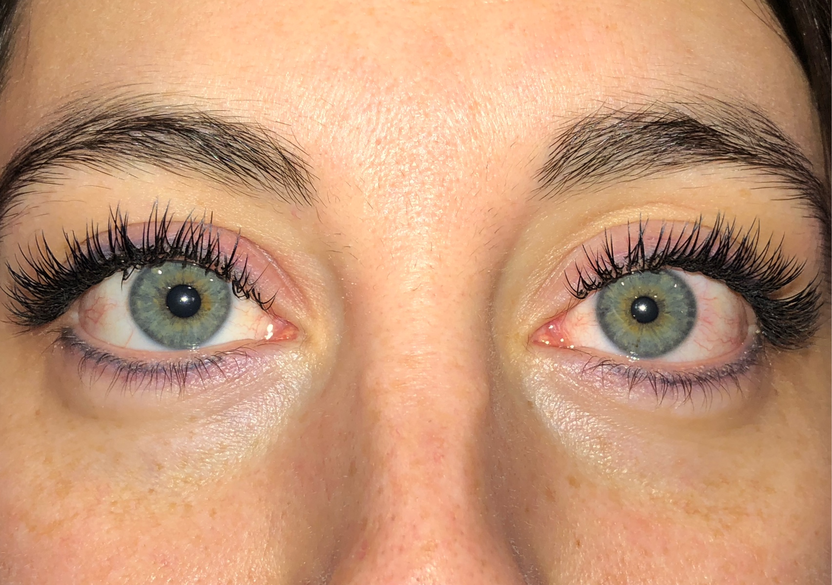 Full set of lash extensions 