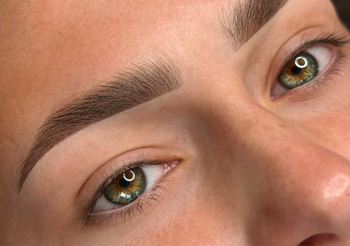 Powder brows or ombre  