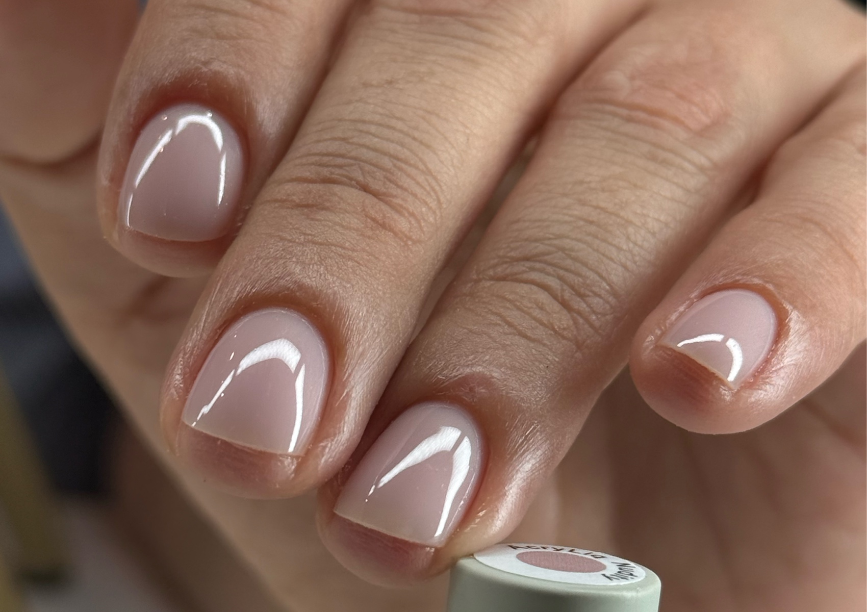 Gel Pe Unghia Naturală