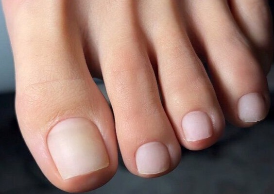 Basic Pedicure (No Polish) | Pedicure Básico (Sem Esmalte)