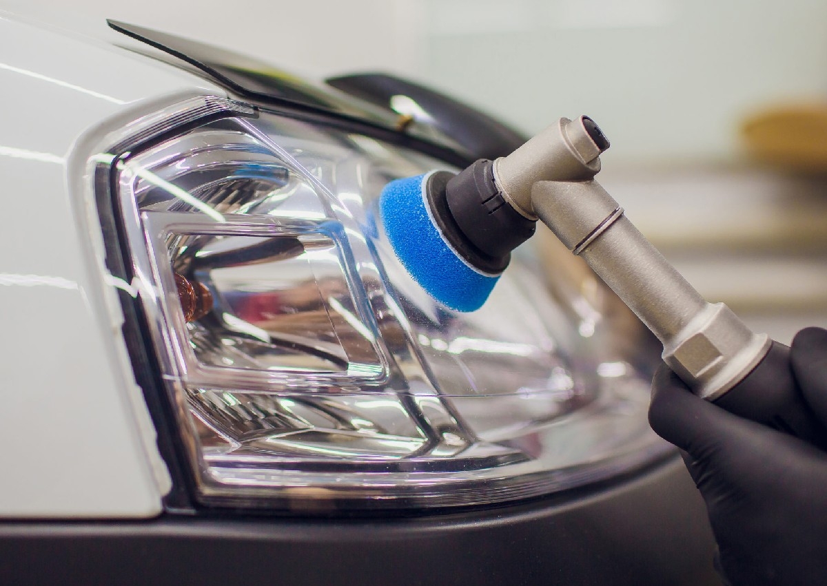 HEADLIGHT RESTORATION