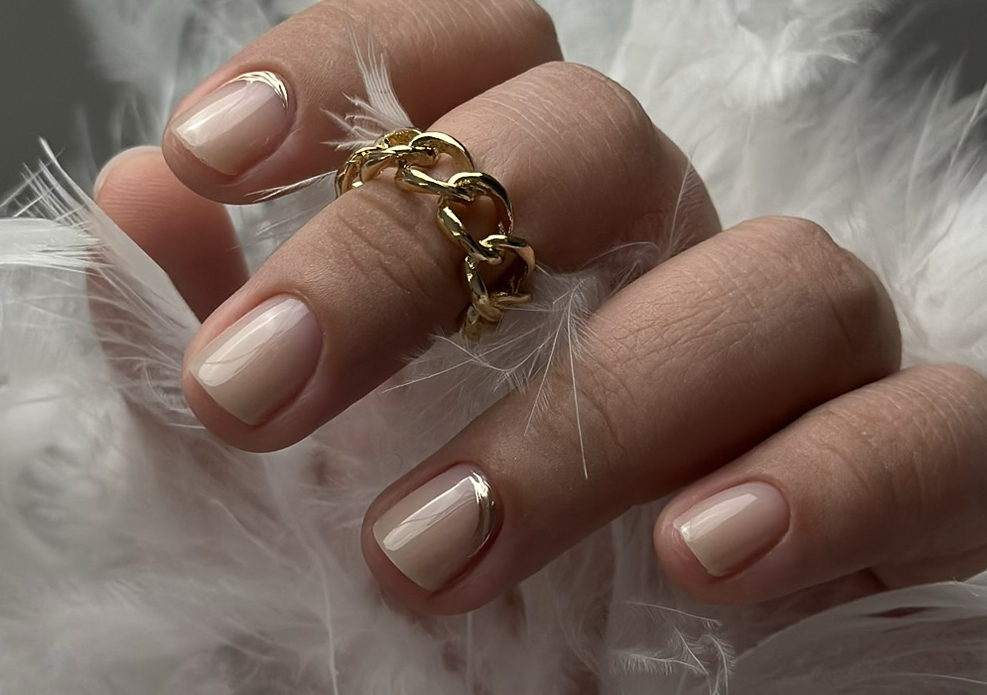 Natural Nail Gel Overlay