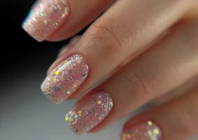 Deluxe Gel Manicure with Parafin treatment