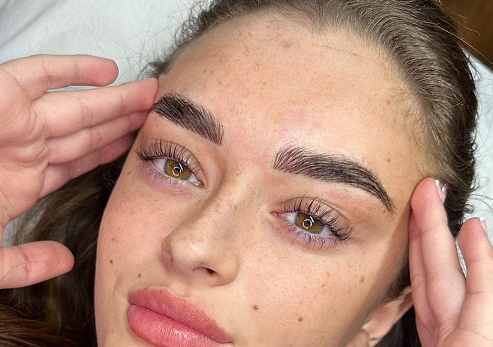 Nano brows , Hyper realism hair strokes £260 RRP £300