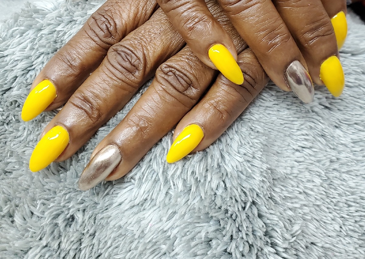 Full Chrome/Pigment (2 nails) 