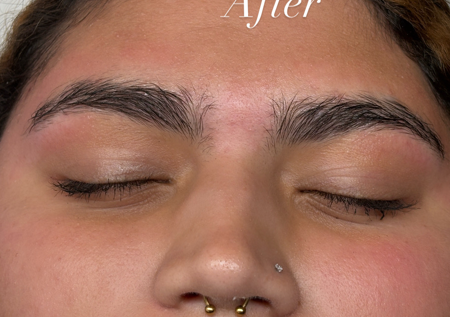 eyebrow wax