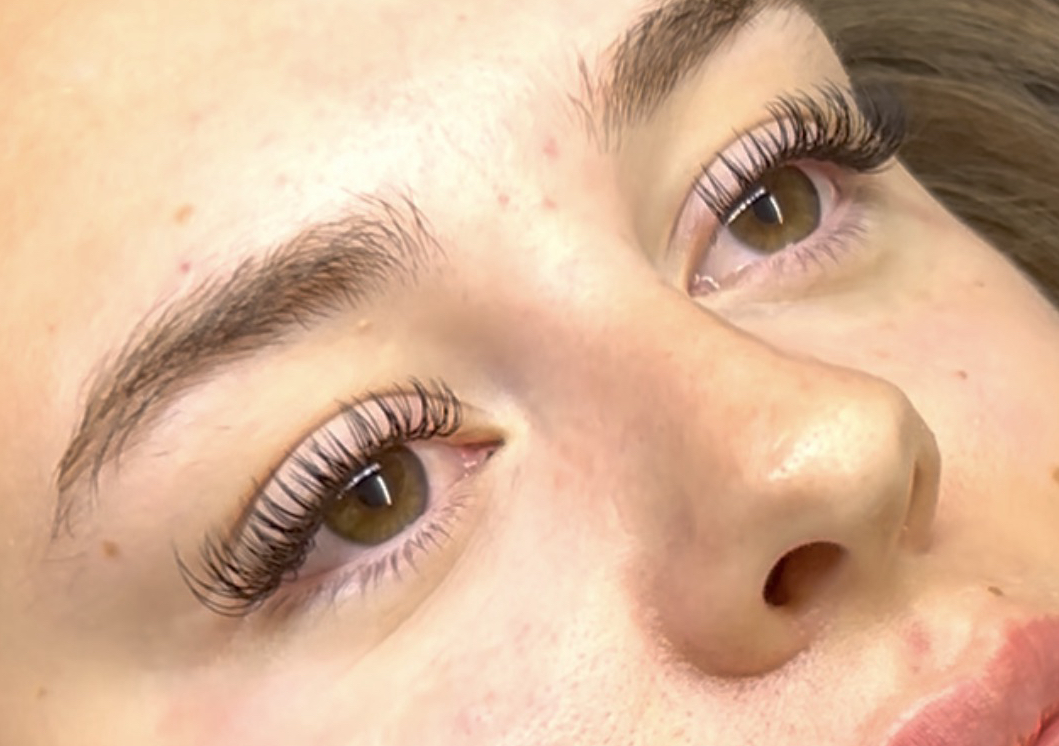 Classic Lash Extensions ✨