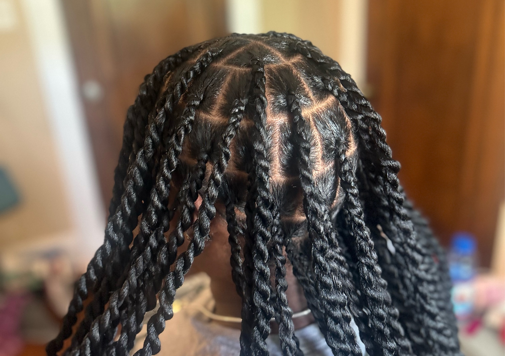 medium island twist