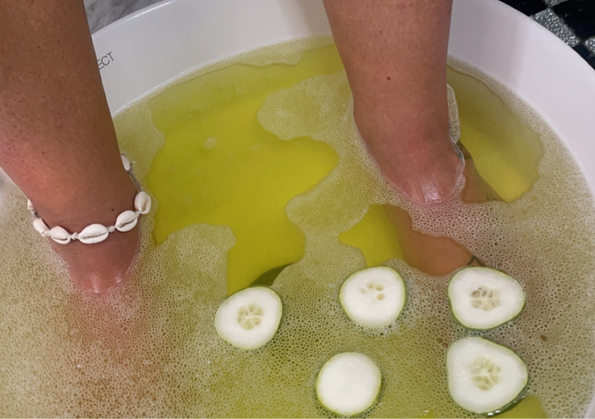 🙍🏽‍♀️Pedicure