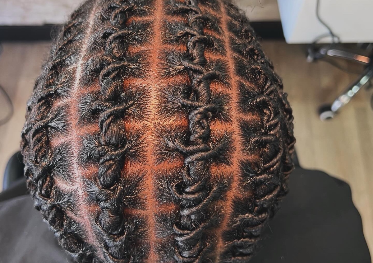 Comb twist